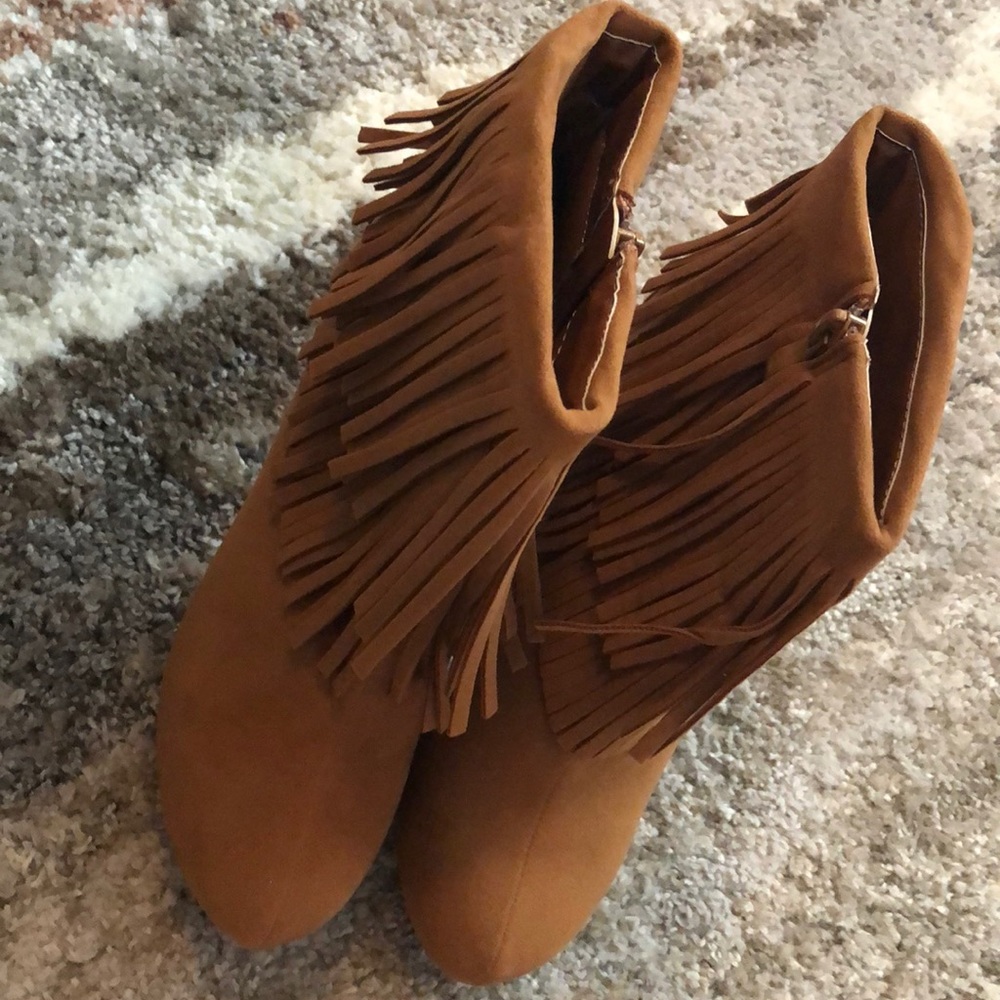 Fringe Boots